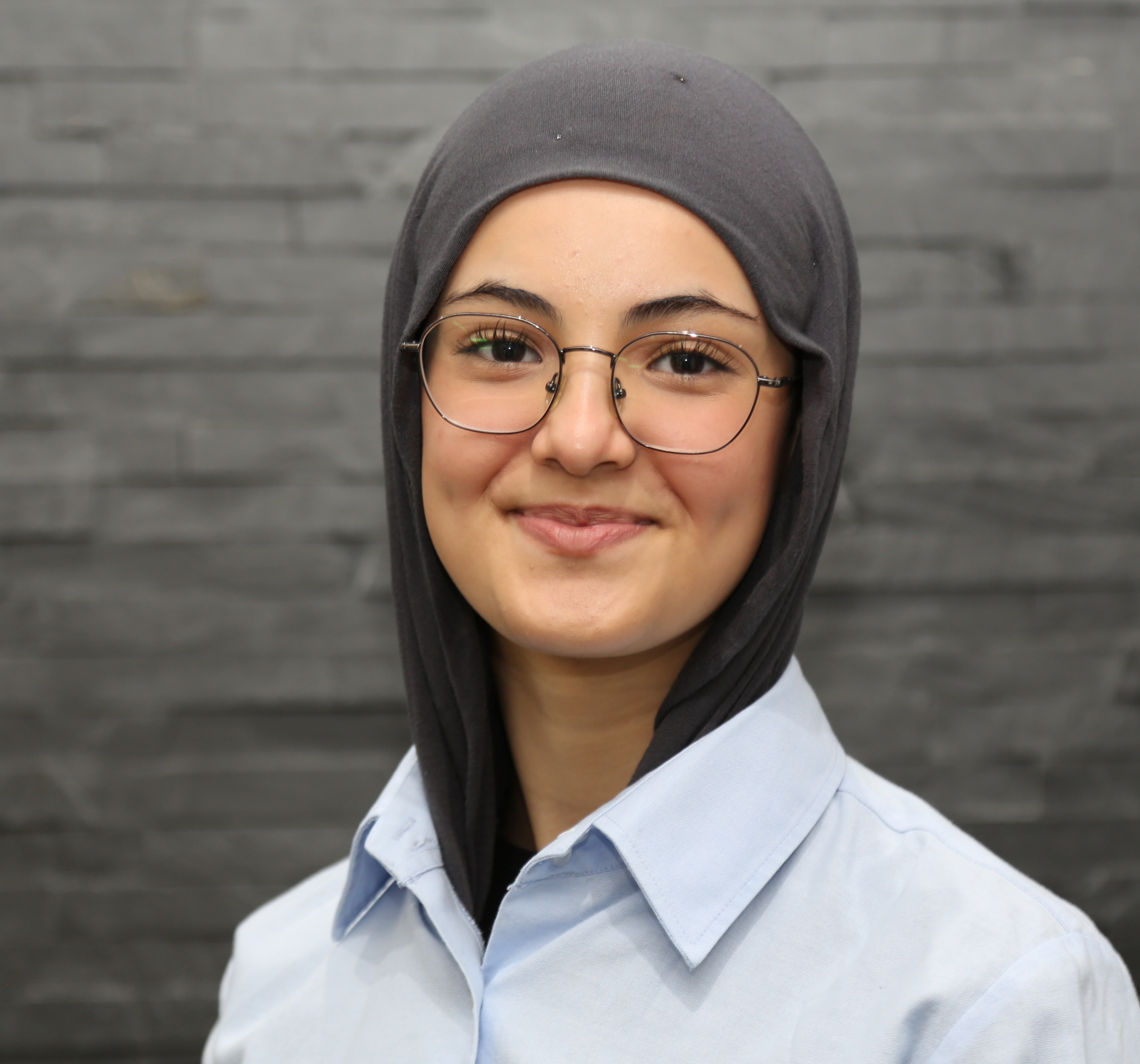Elif Yilma Auszubildende ZFA Zahnarztpraxis Dreesen Worms